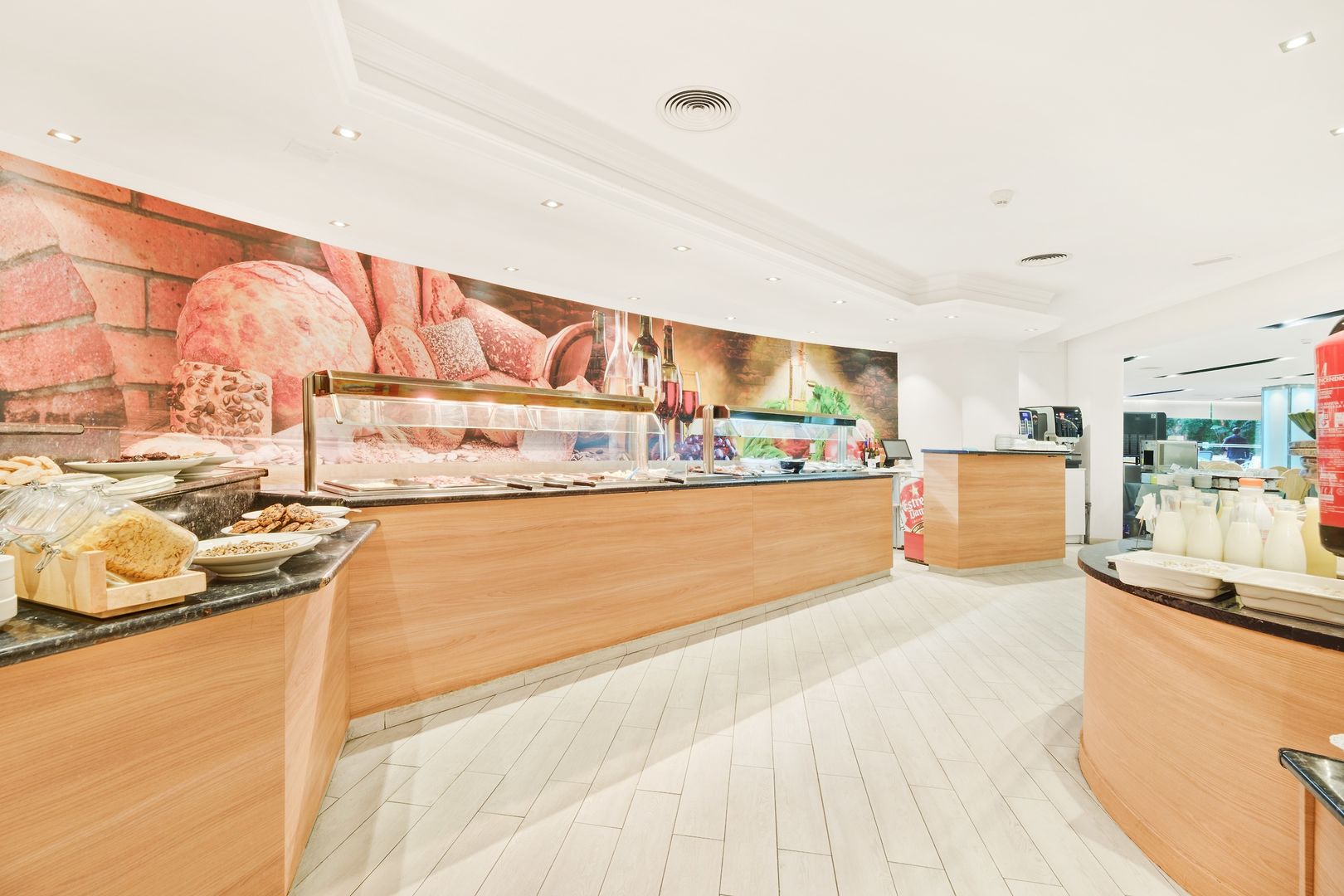 Hotel Agua Beach image 2