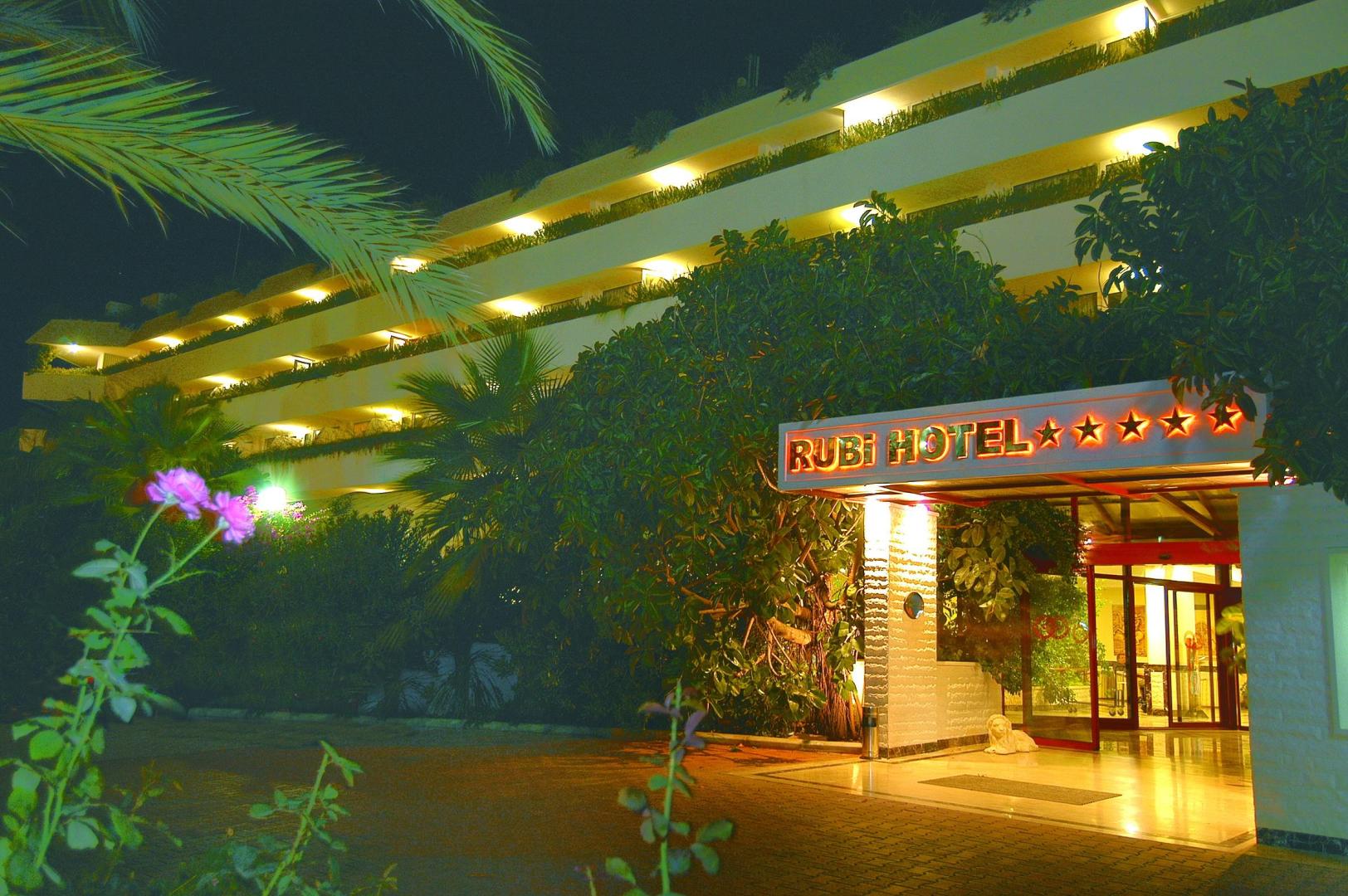 Rubi Hotel foto 6
