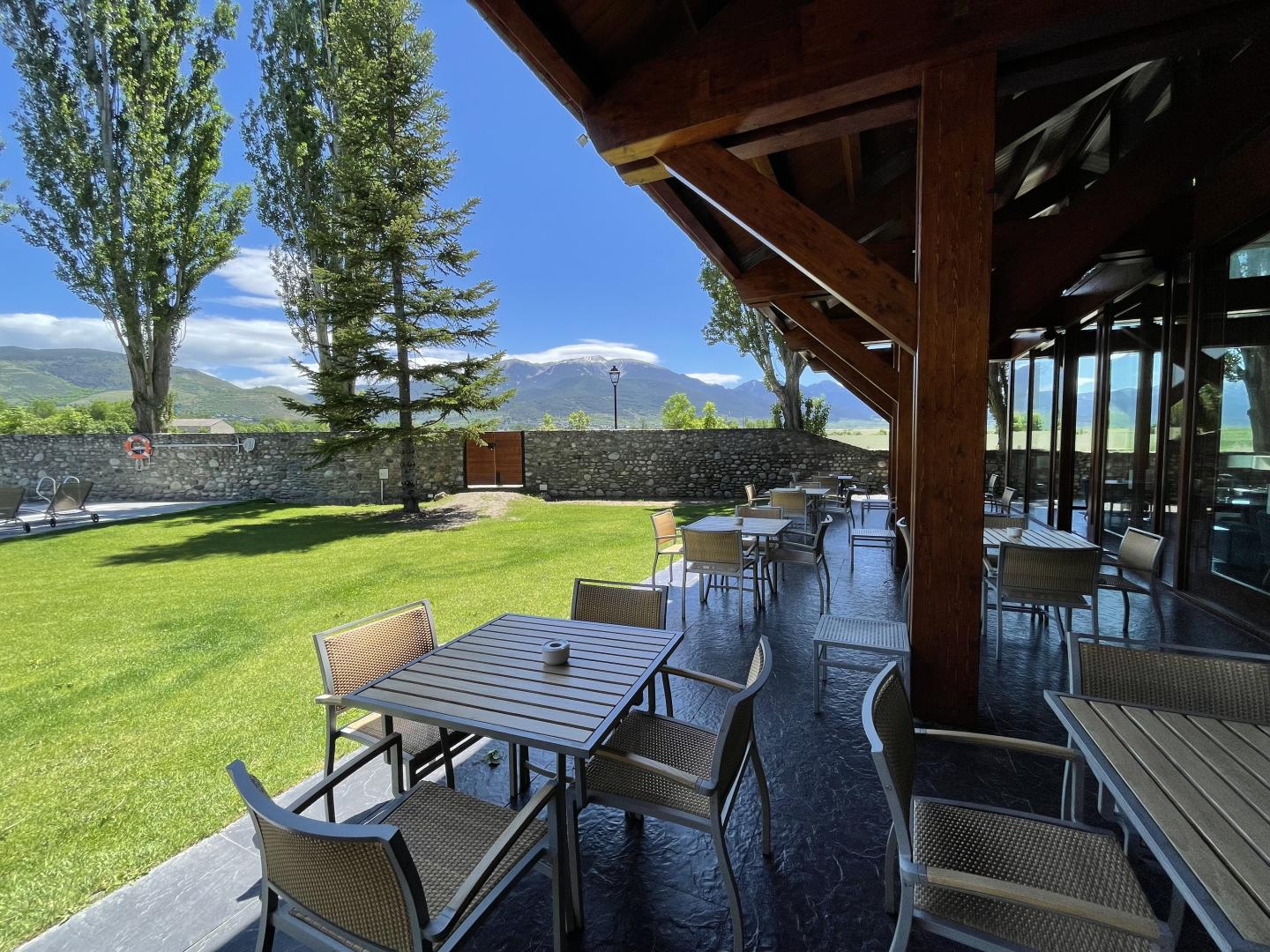 Hotel Fontanals Golf image 2