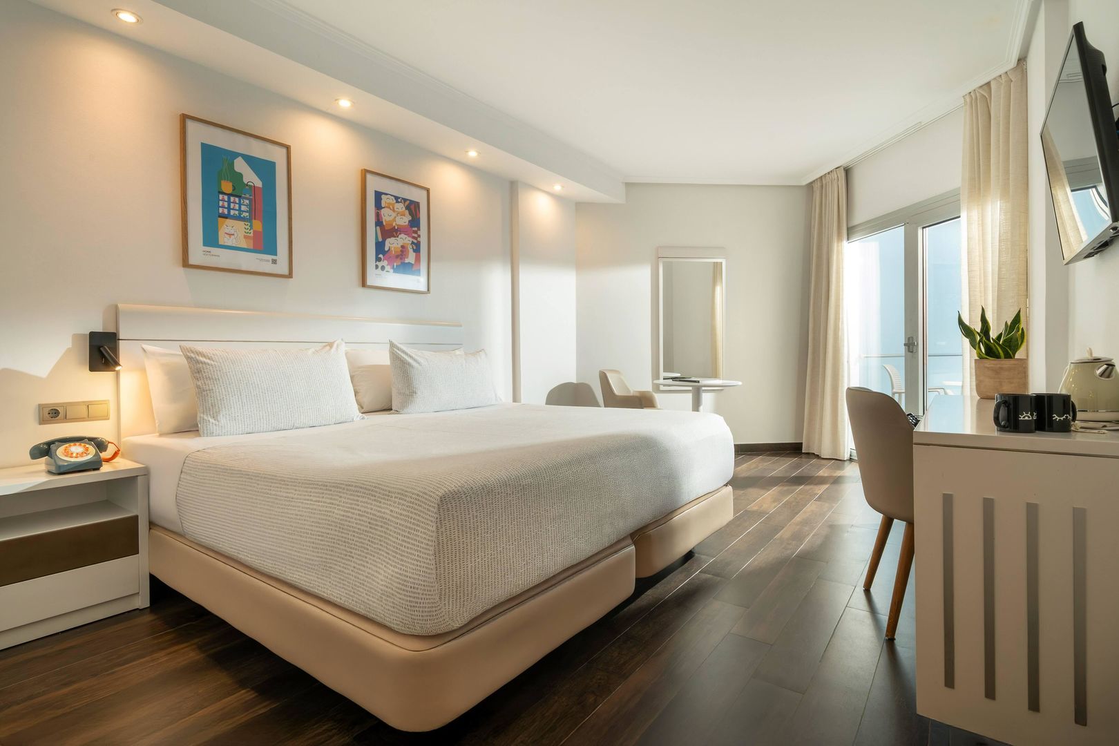 INNSiDE Alicante Porta Maris image 1