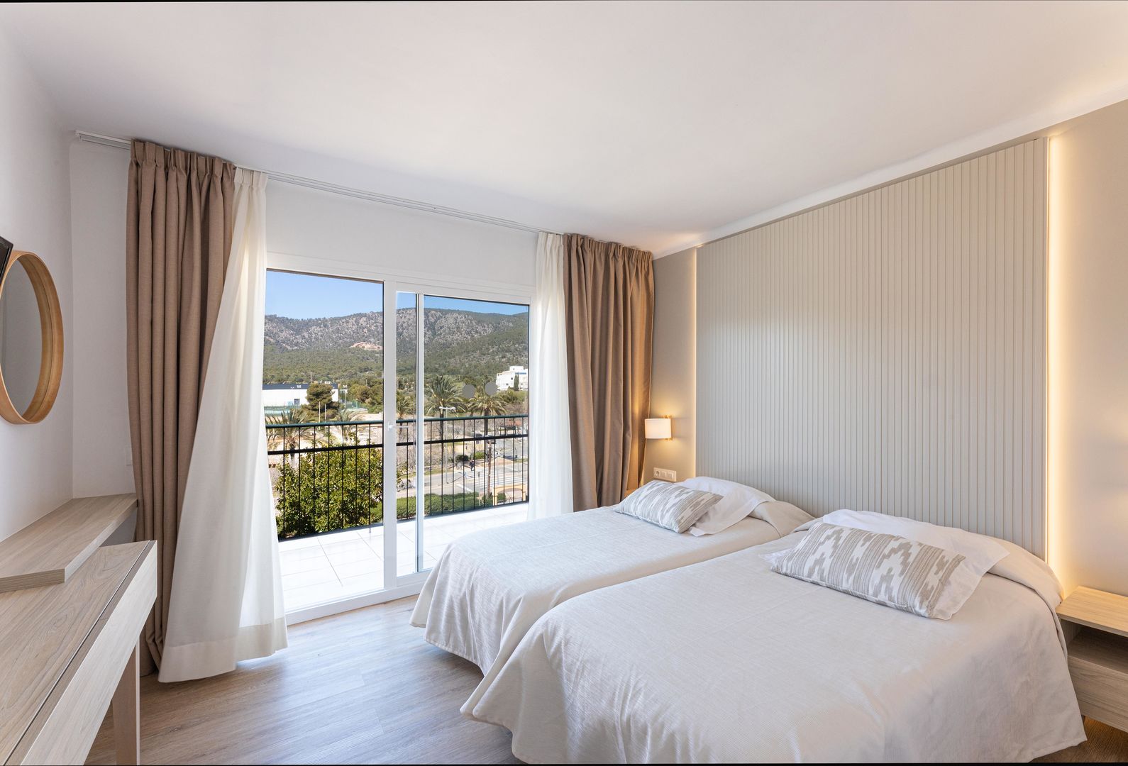 Martinez Apartments image 1