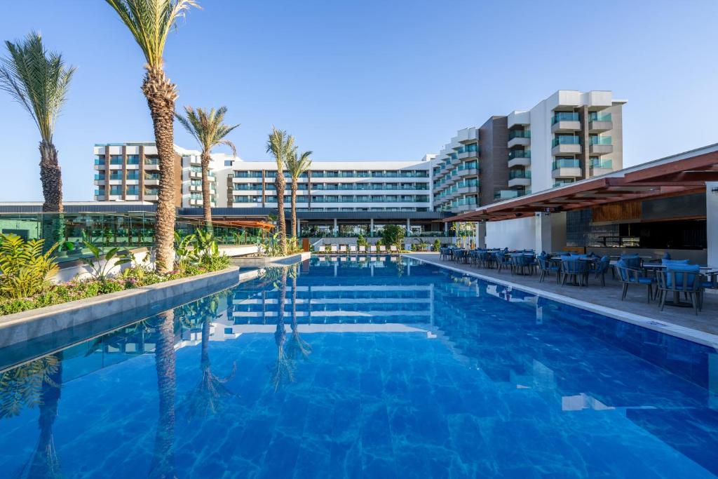 Süral Saray foto 11