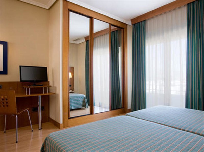 NH San Pedro de Alcántara foto 16