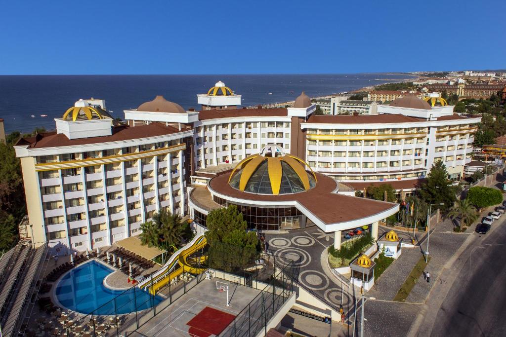 Side Alegria Hotel & Spa image 0
