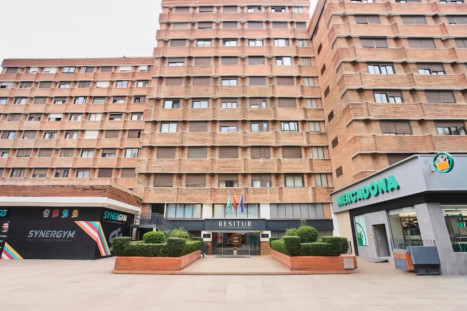 Main image