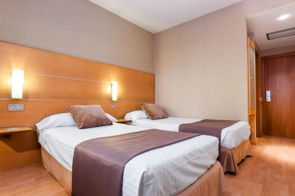 Posadas de España Paterna image 3