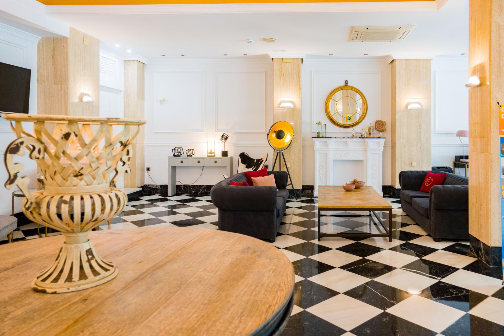 Lobby met receptie — Husa Costasol