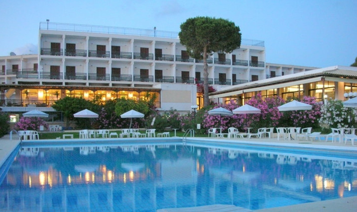 Irinna Hotel image 1