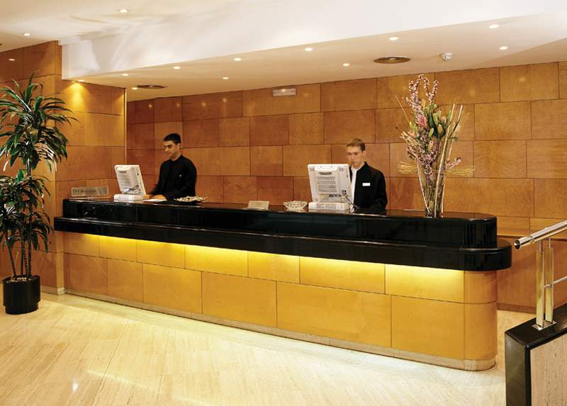 HG City Suites Barcelona image 3