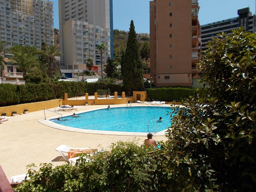 Europa Center Apartments image 1