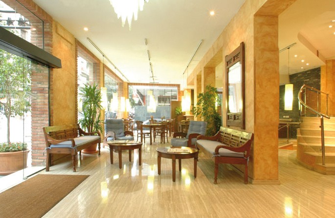 Pol & Grace Hotel image 2