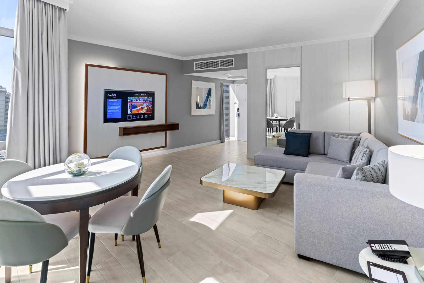 Beach Rotana image 2