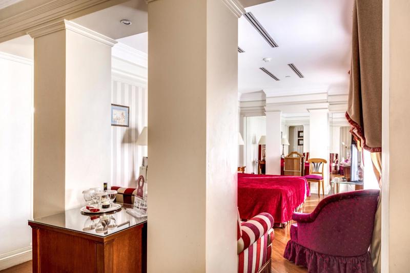 Bettoja Hotel Mediterraneo in Rome - foto 3