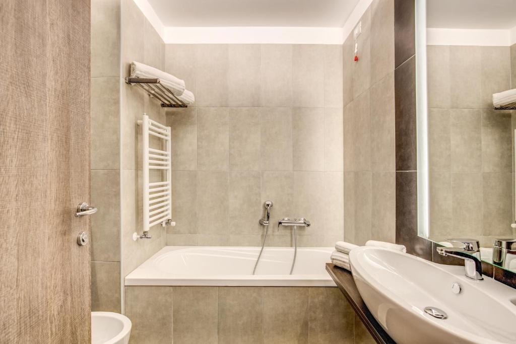 Warmth Hotel foto 19