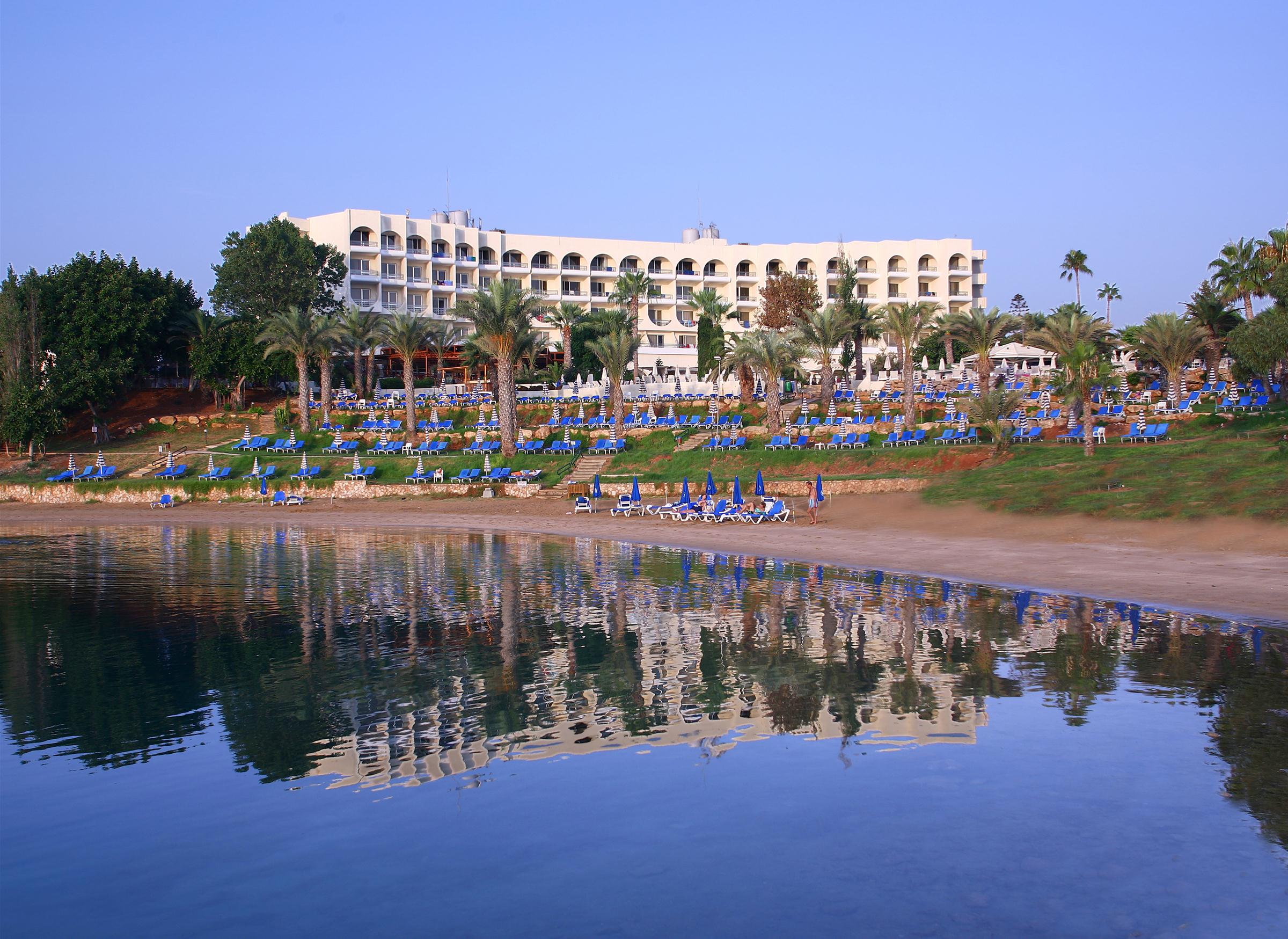 The Golden Coast Beach Hotel.