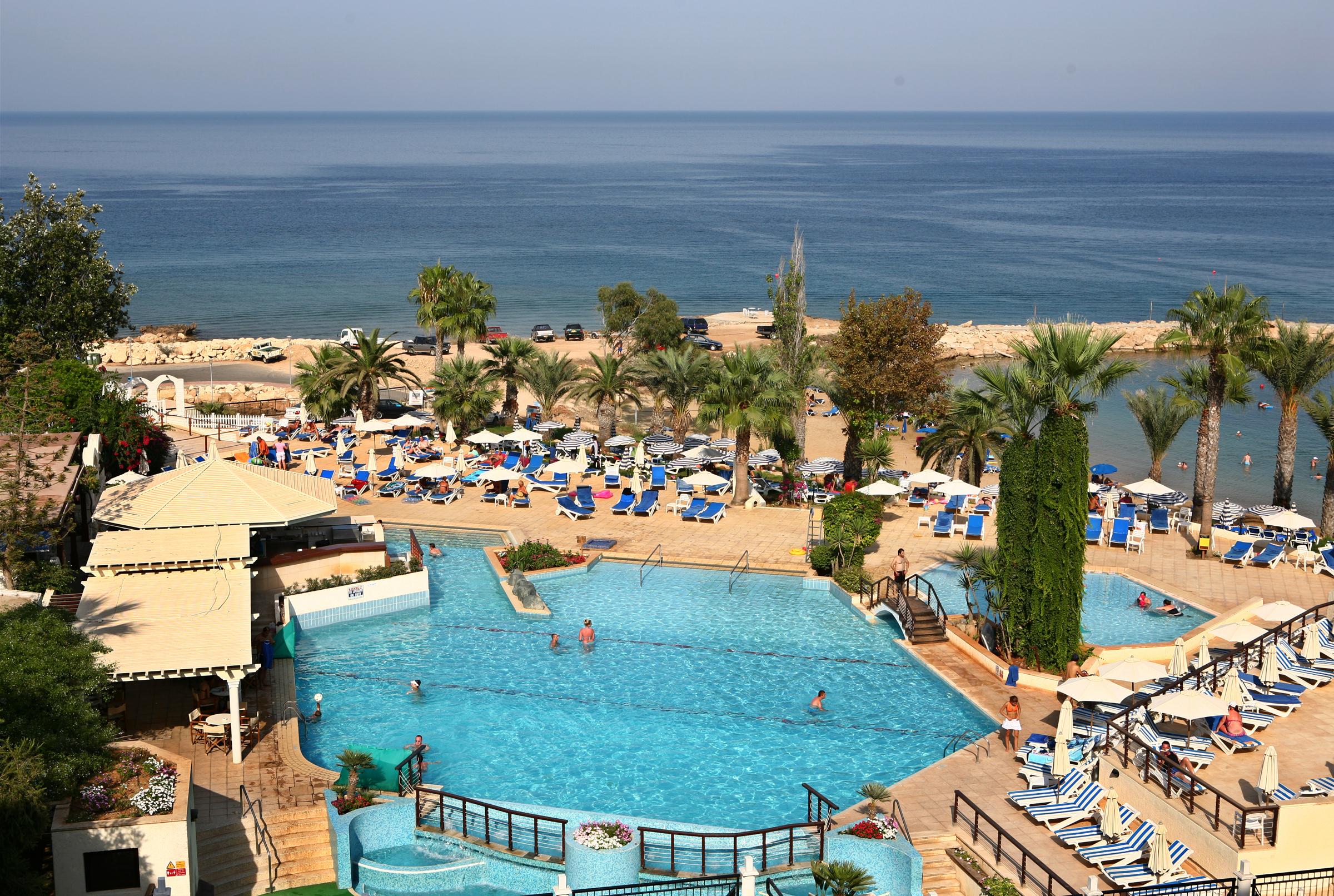 The Golden Coast Beach Hotel image 1