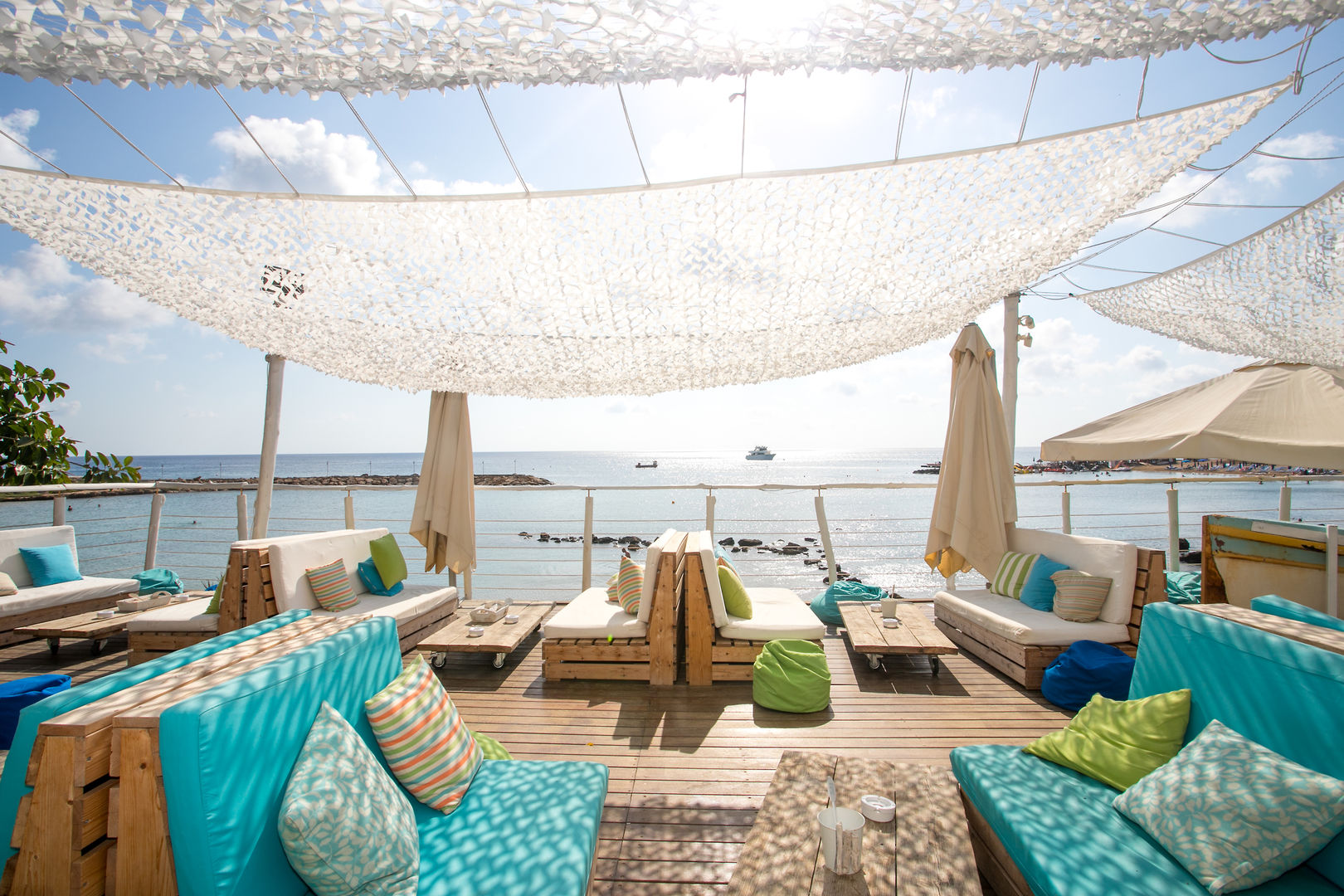The Golden Coast Beach Hotel image 2