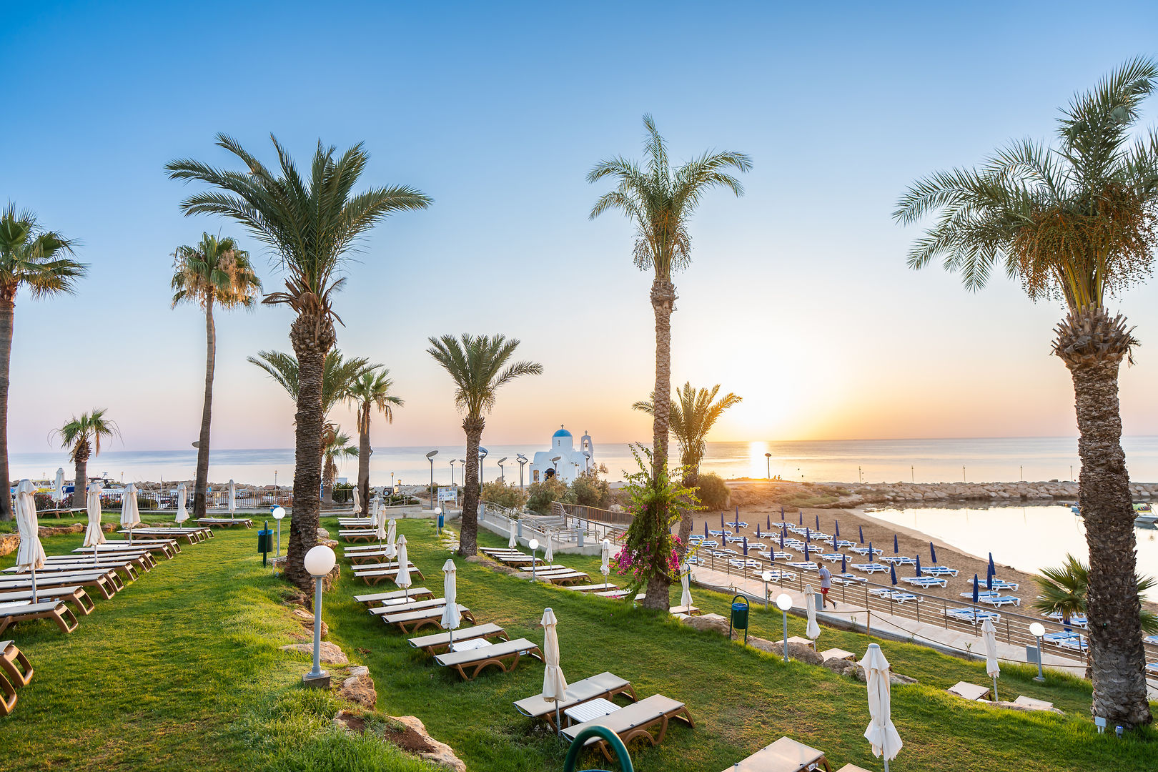 The Golden Coast Beach Hotel foto 7