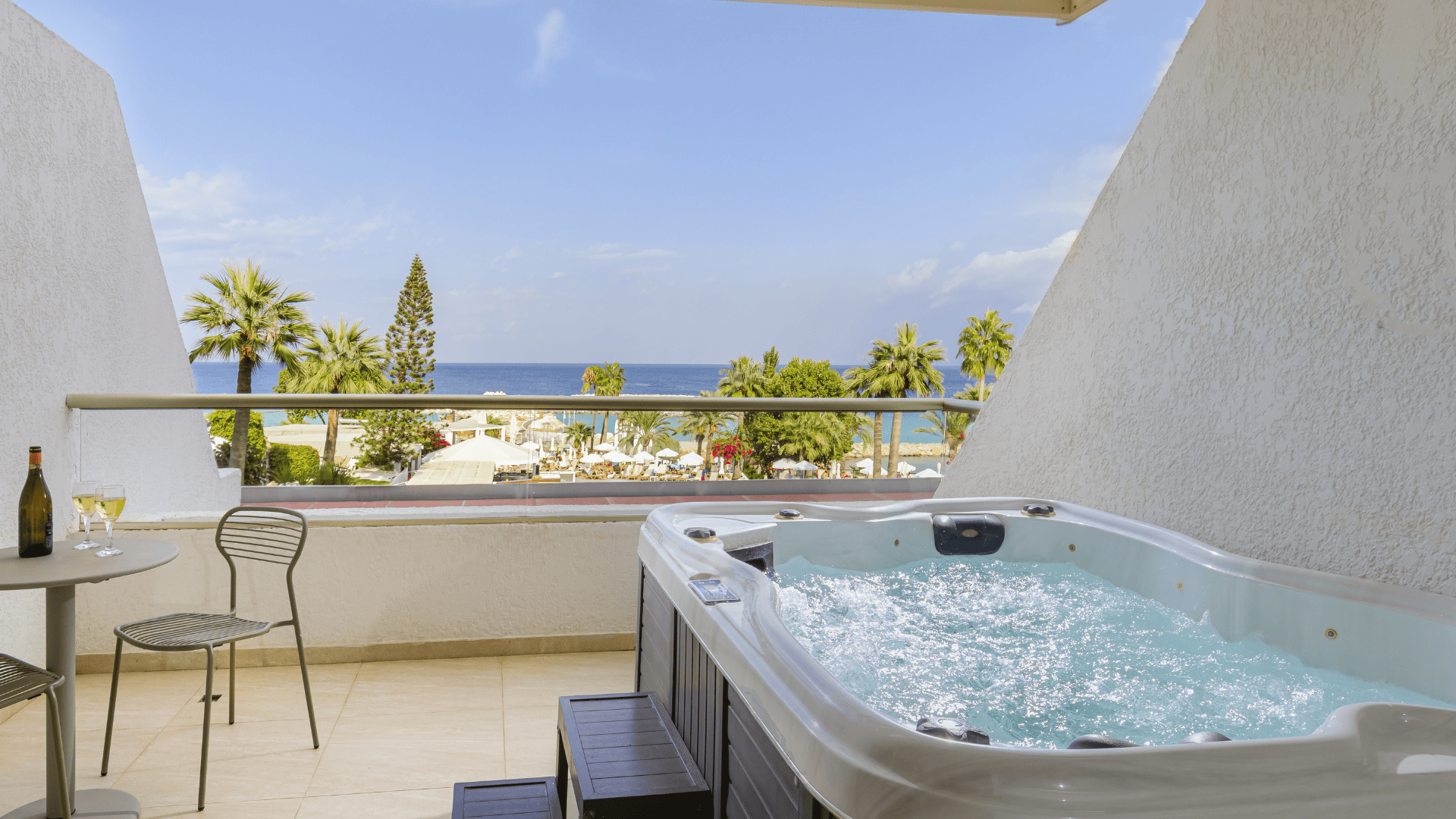 The Golden Coast Beach Hotel foto 10