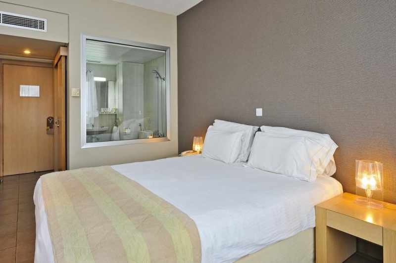 Napa Mermaid Hotel & Suites image 3