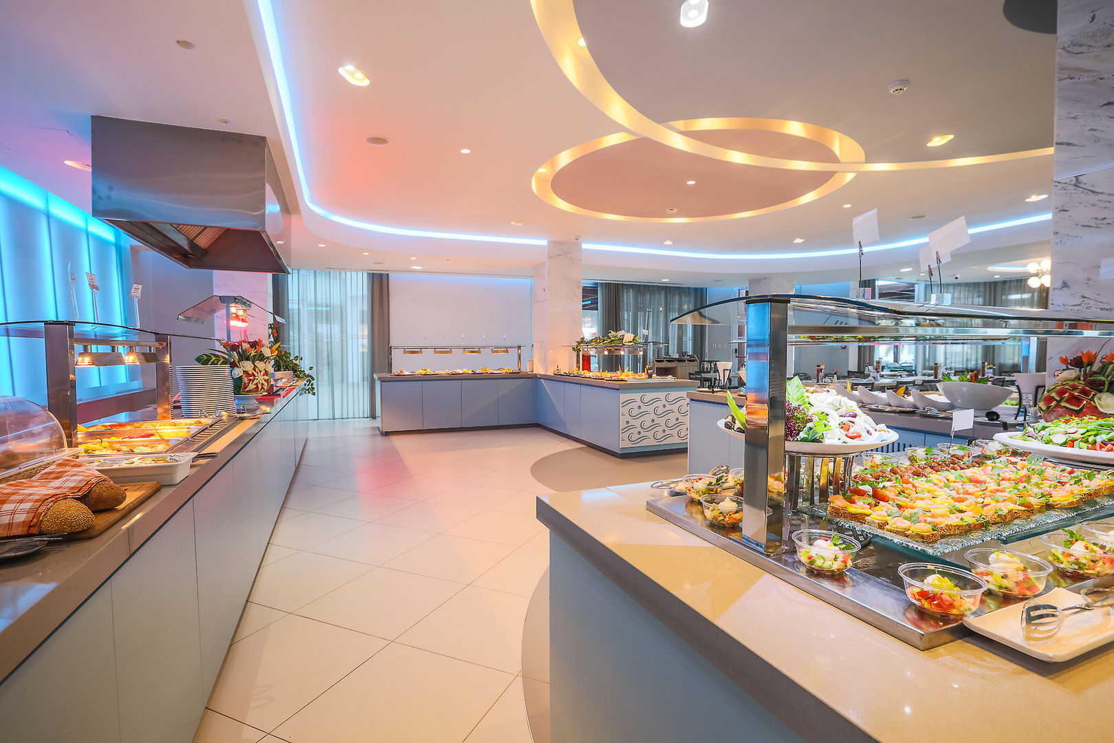 Vassos Nissi Plage Hotel image 2