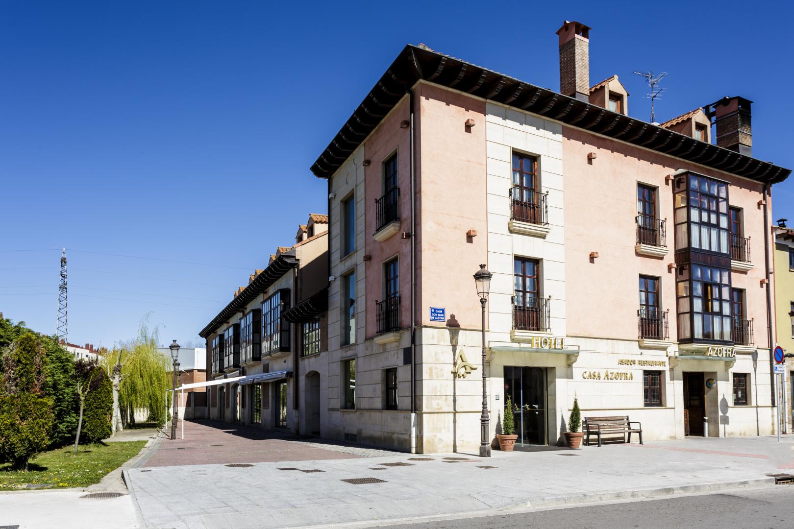 Main image