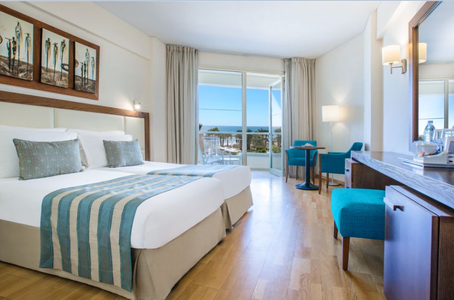 The Golden Bay Beach Hotel foto 21