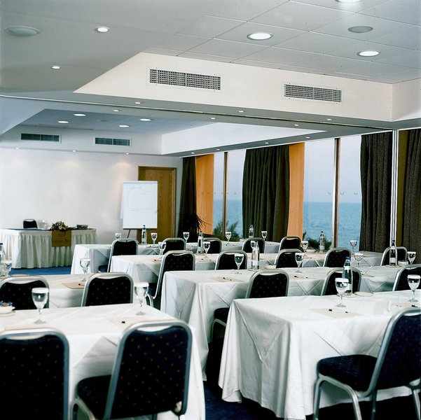 The Golden Bay Beach Hotel foto 56