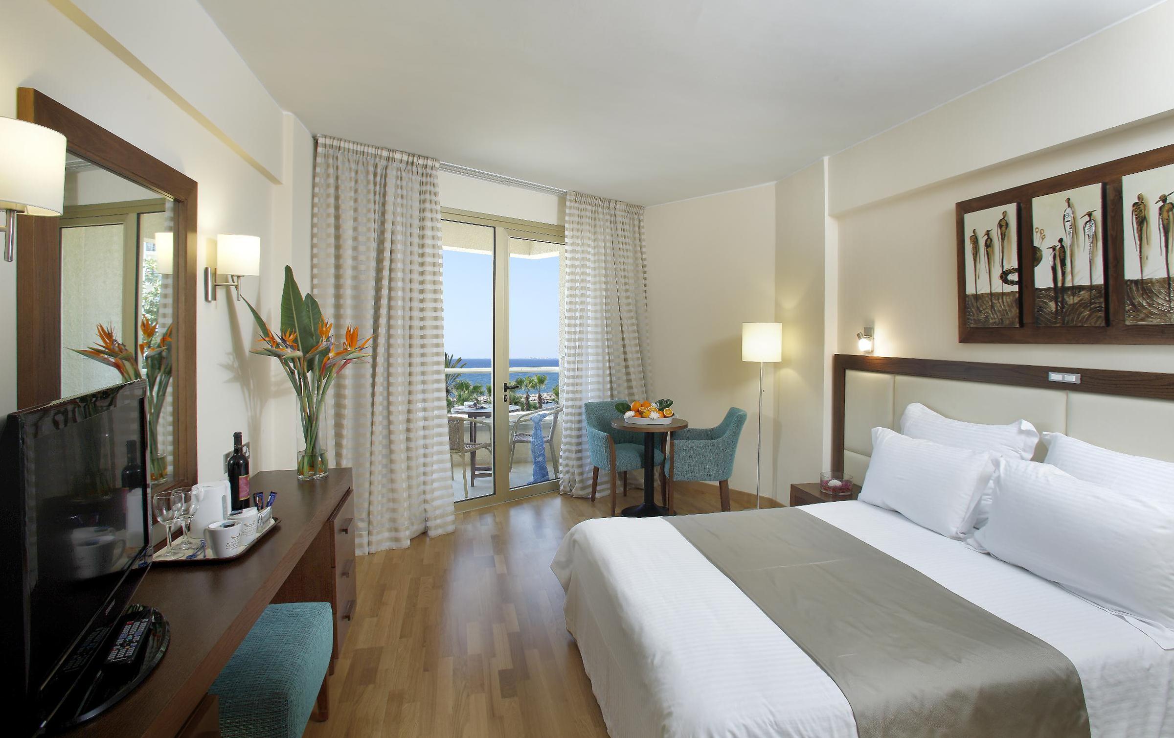 The Golden Bay Beach Hotel foto 115