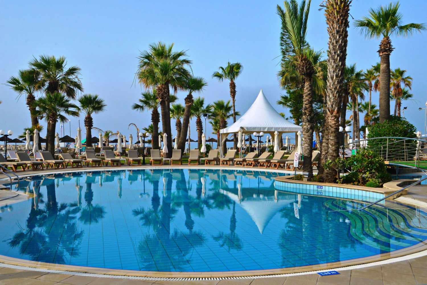 The Golden Bay Beach Hotel foto 188