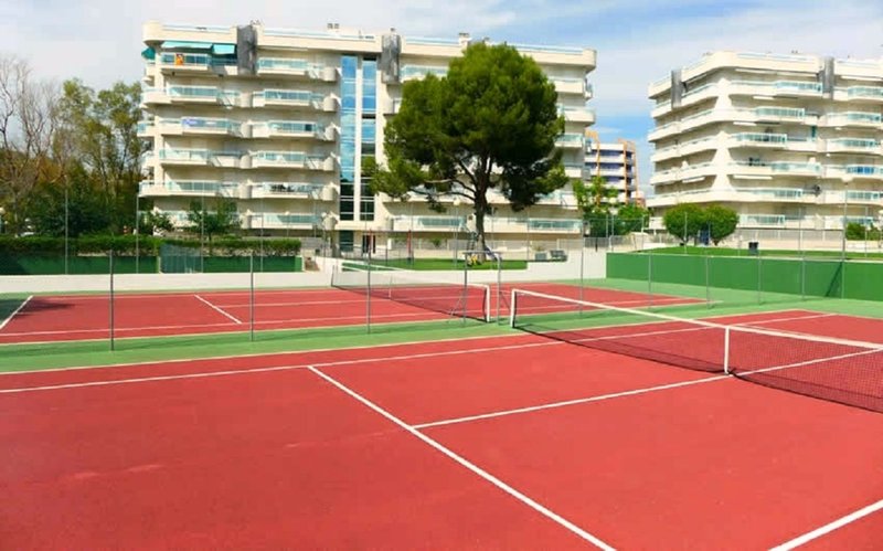 Apartments Larimar Salou Rentalmar Families Only image 2