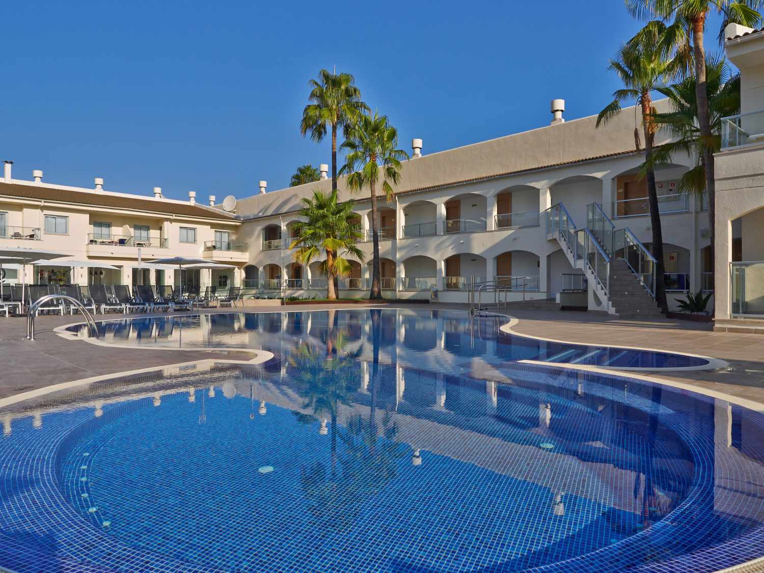 Trendhotel Alcudia image 0