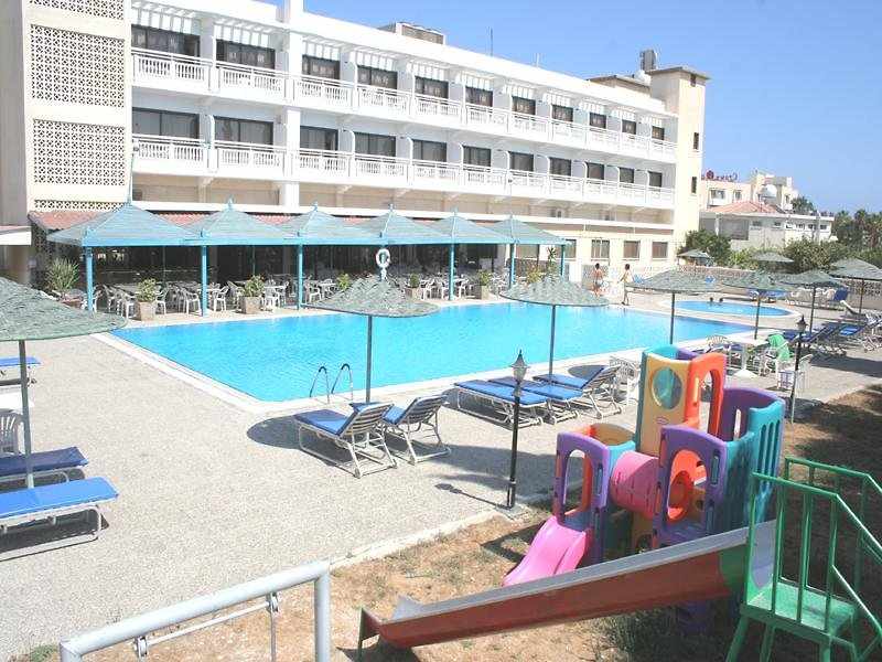 Sveltos Hotel image 1