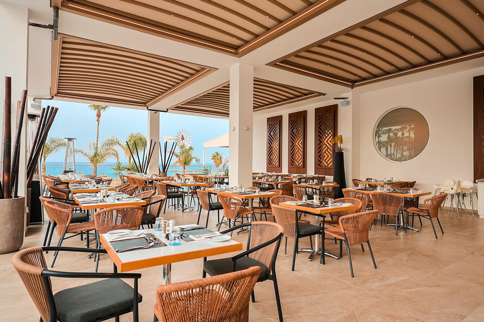 Cavo Maris Beach Hotel image 2