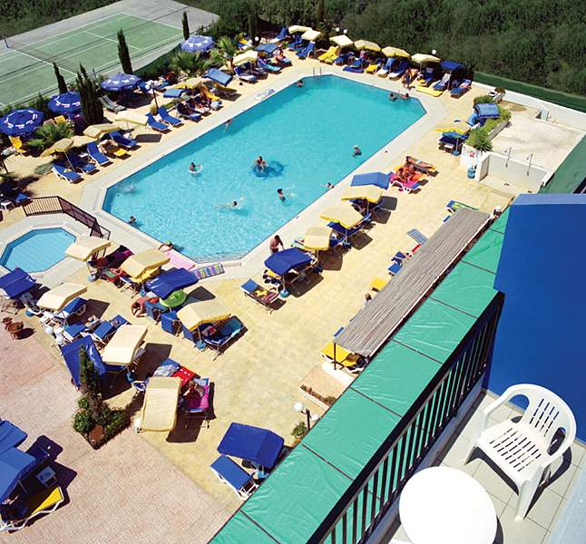 Kapetanios Bay Hotel image 3