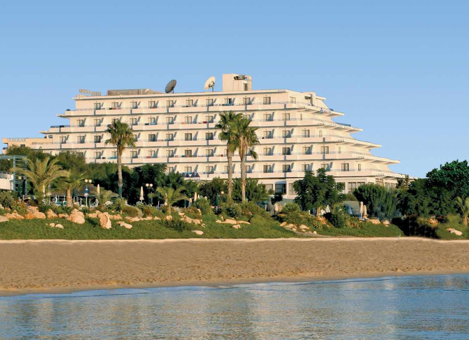 Vrissiana Beach Hotel image 2