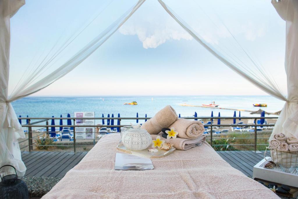 Vrissiana Beach Hotel foto 17