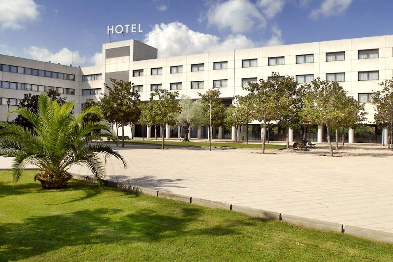 Exe Campus.