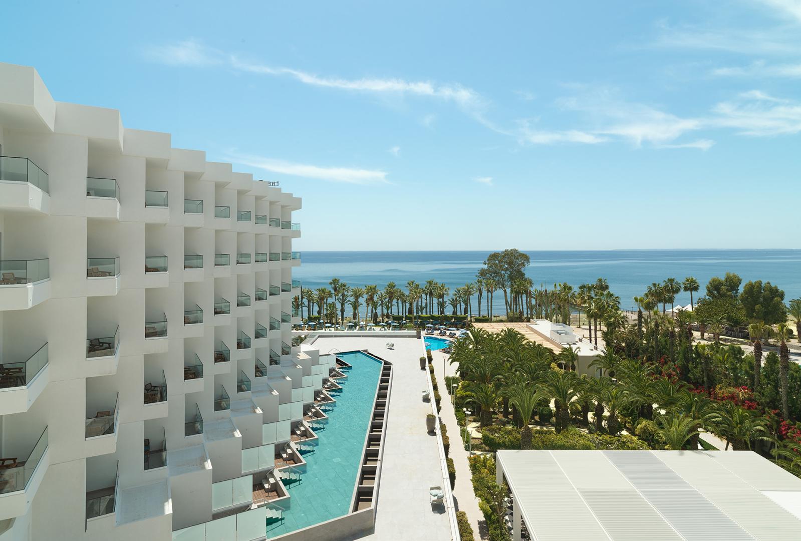 The GrandResort Limassol by Leonardo Hotels foto 30