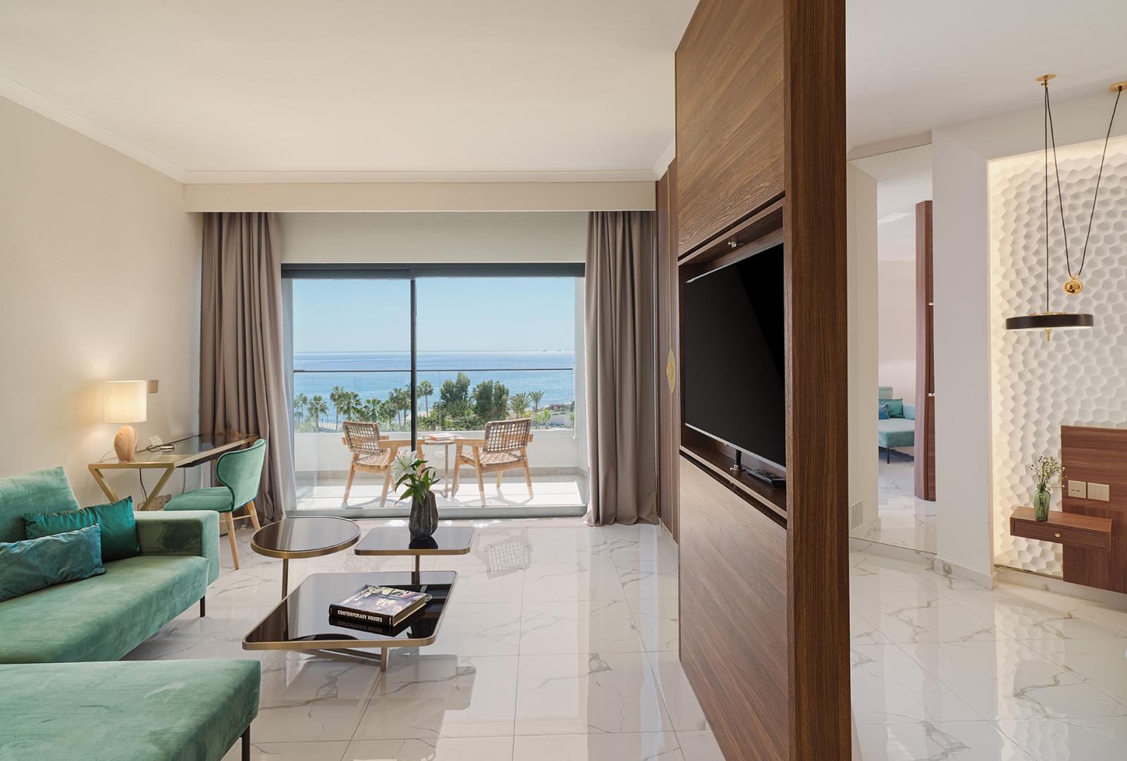 The GrandResort Limassol by Leonardo Hotels foto 43