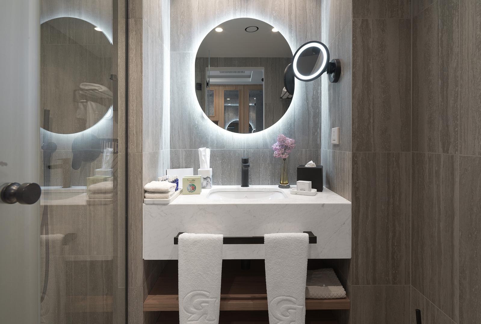The GrandResort Limassol by Leonardo Hotels foto 32