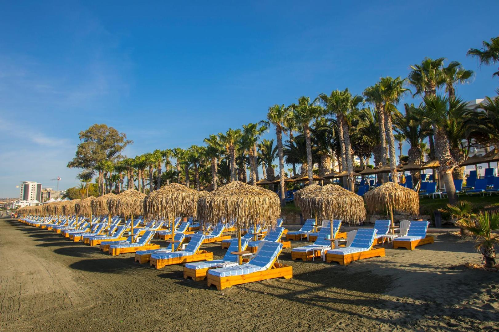 The GrandResort Limassol by Leonardo Hotels foto 21