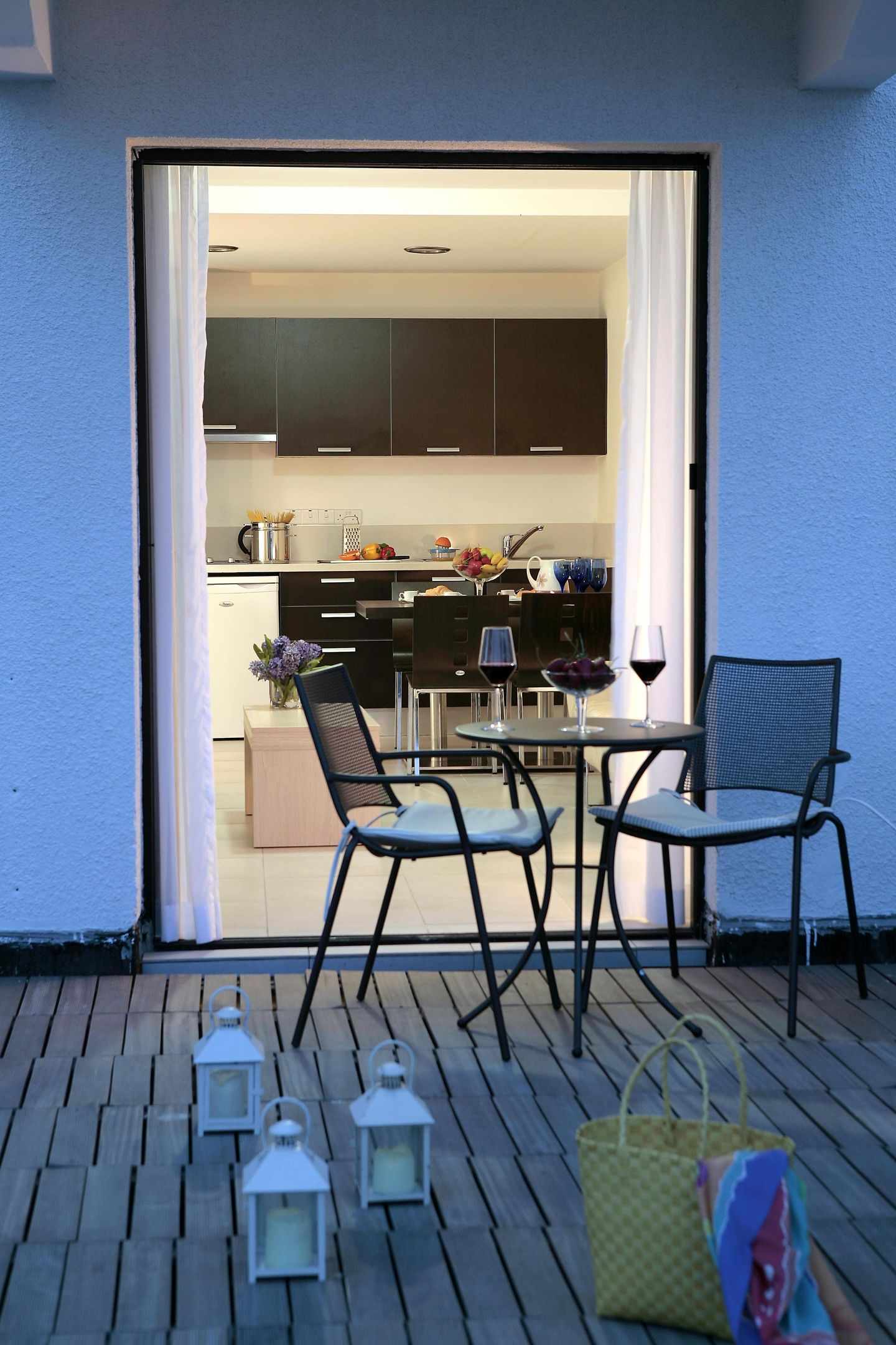 Anemi Hotel & Suites Paphos image 2