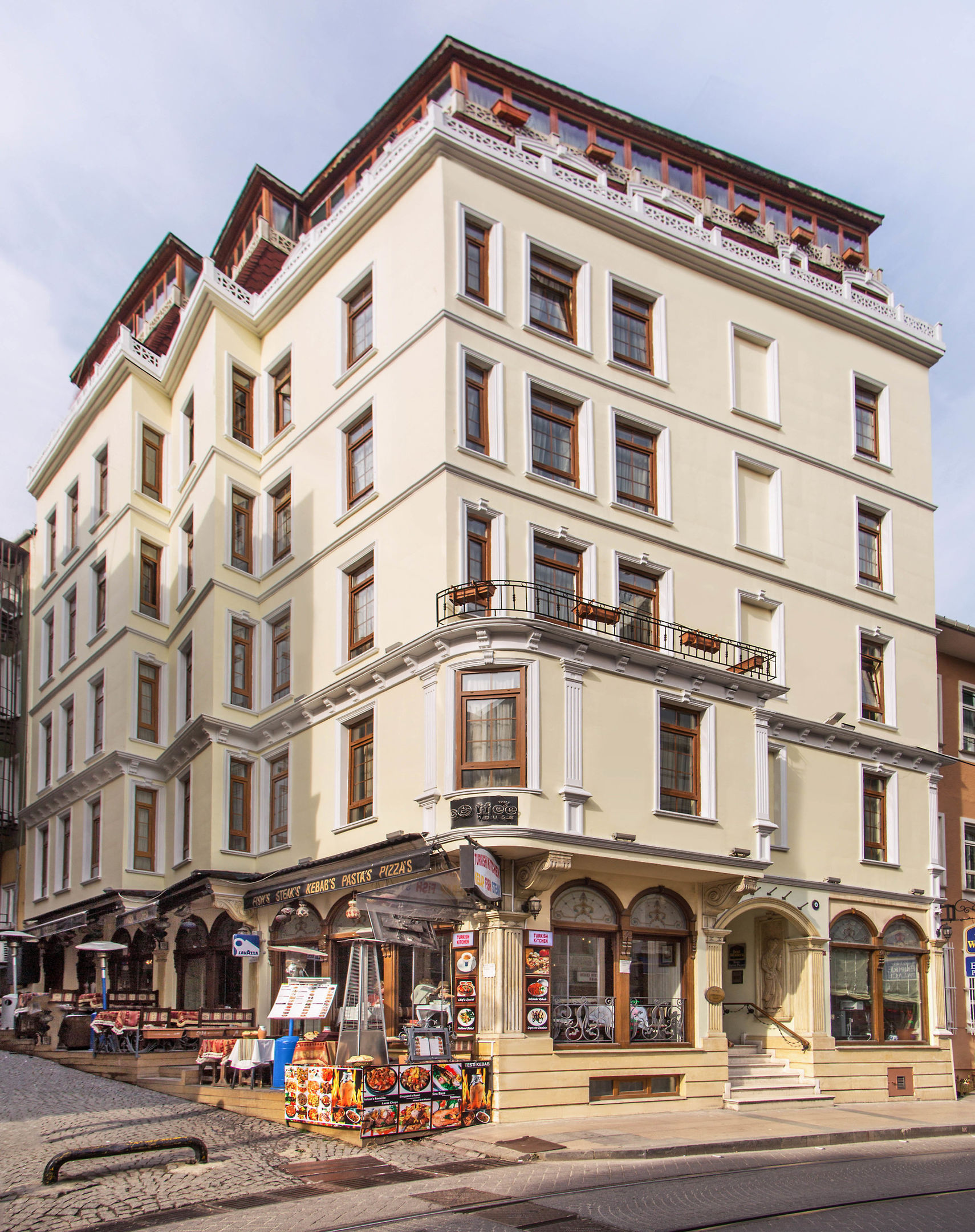 Best Western Empire Palace image 0