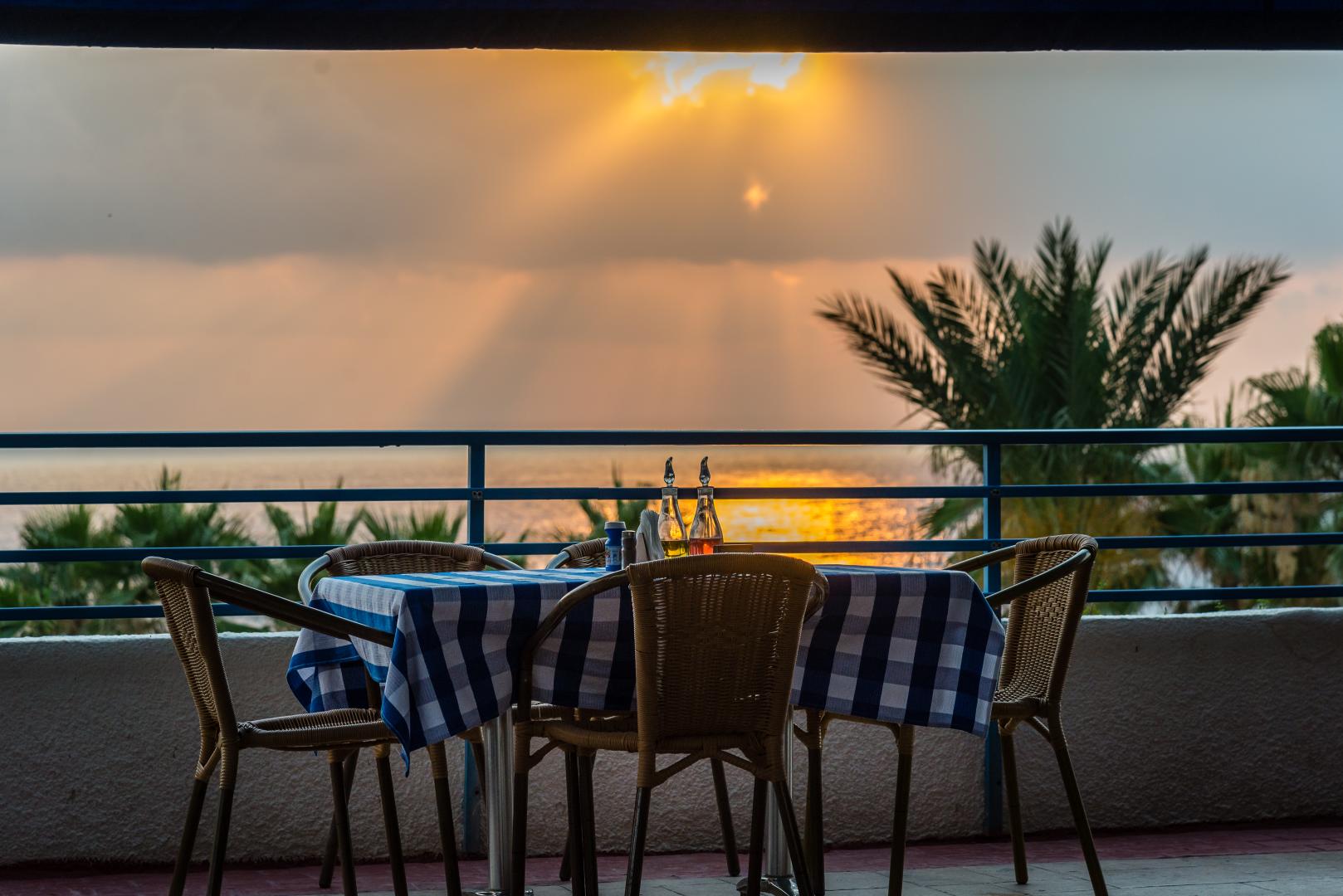 Helios Bay Hotel and Suites foto 17