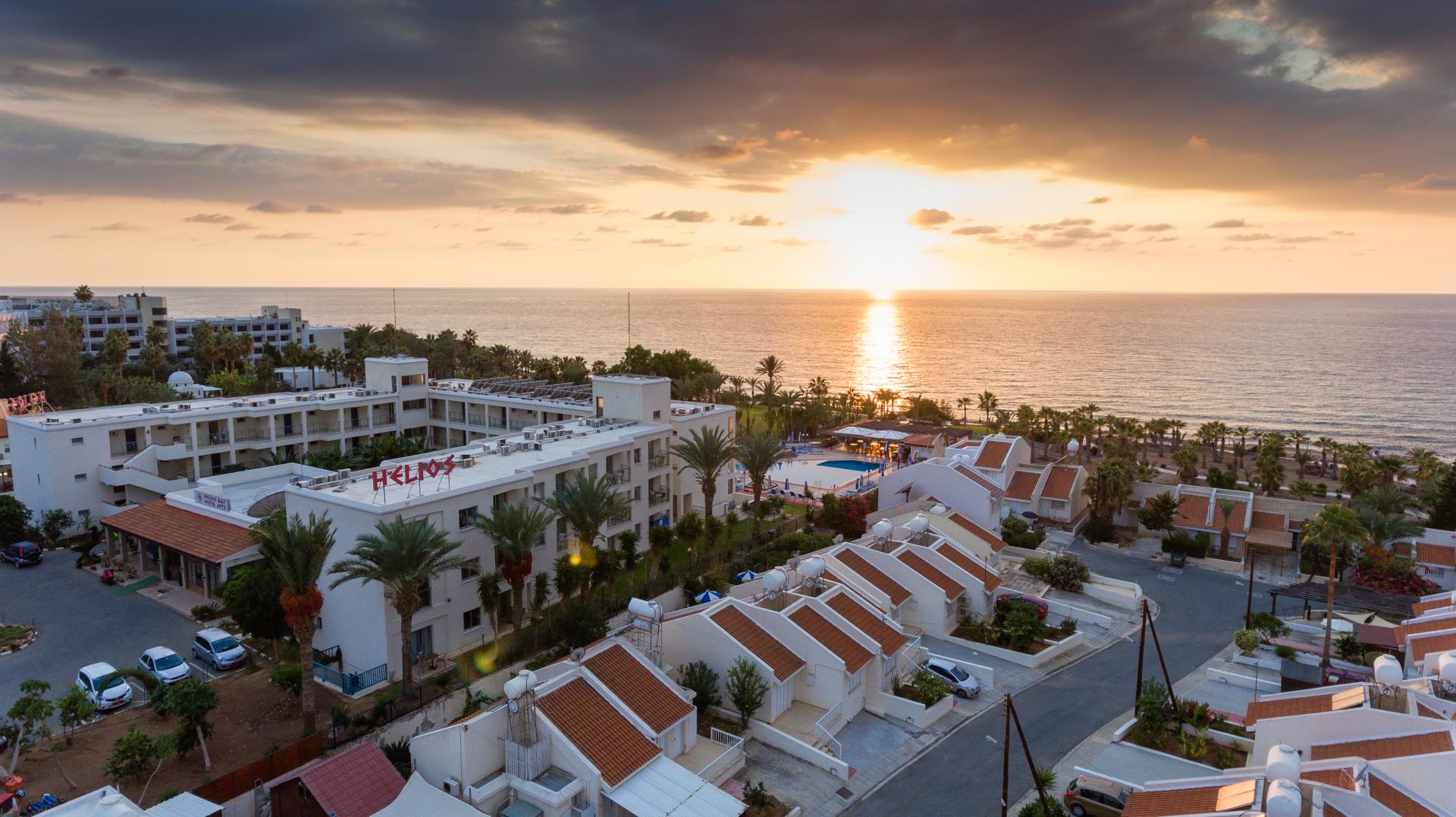 Helios Bay Hotel and Suites foto 22