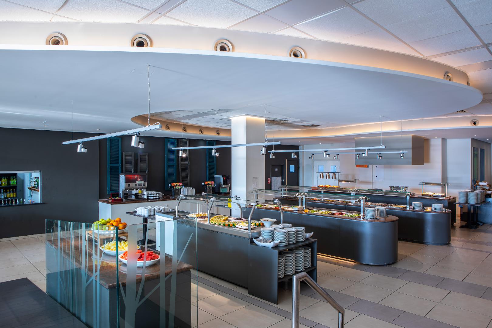 Mayfair Hotel image 2
