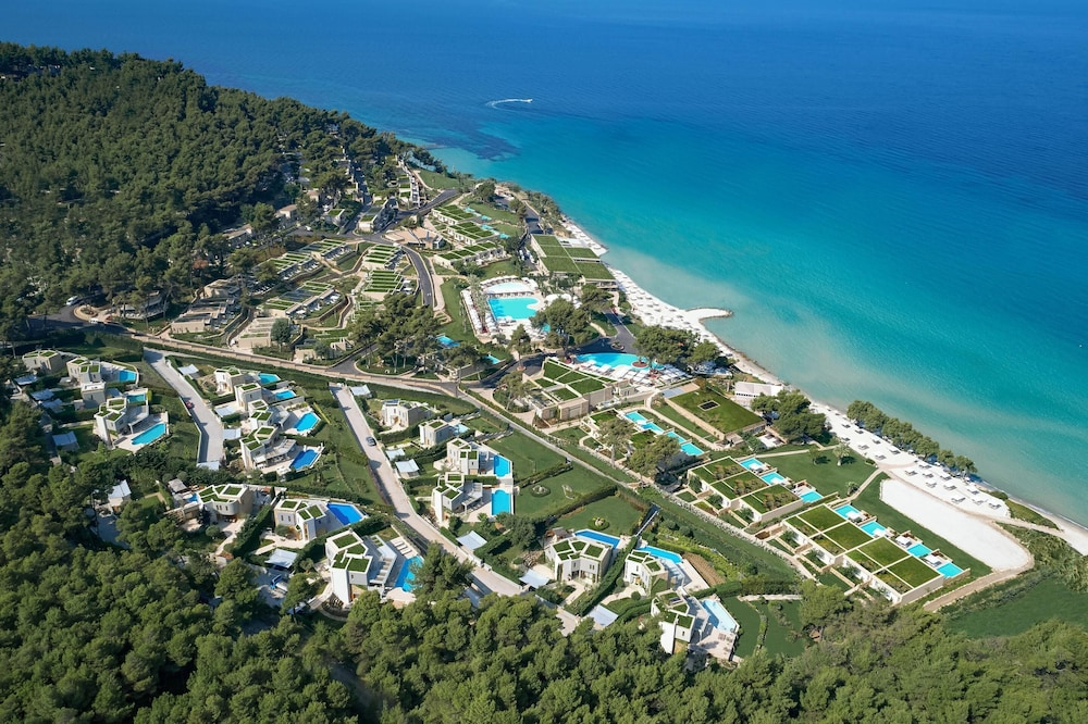 Sani Club image 1