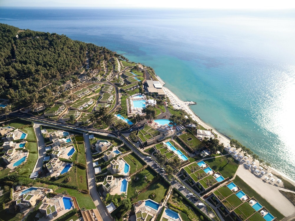 Sani Club image 2
