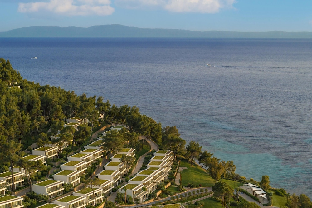 Sani Club image 0